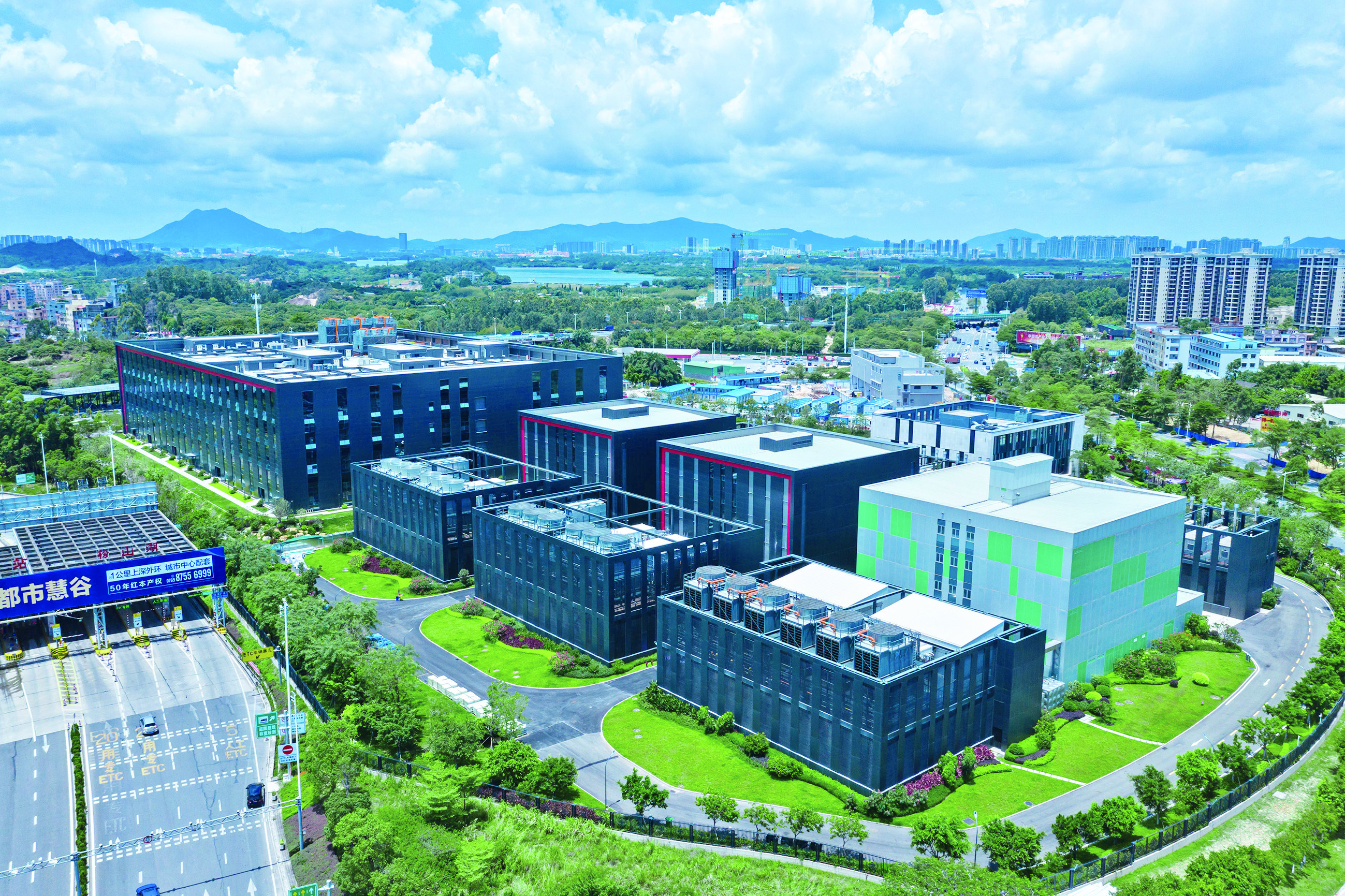 Prefabrication and Modularization: The Secret to HUAWEI CLOUD's Rapid Strategic Deployment in China