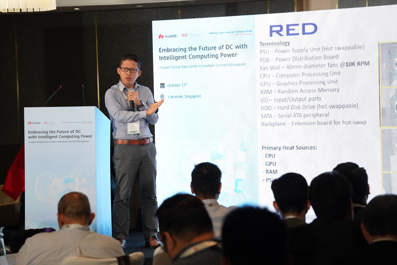 RED亚太地区技术助理Joe Ong