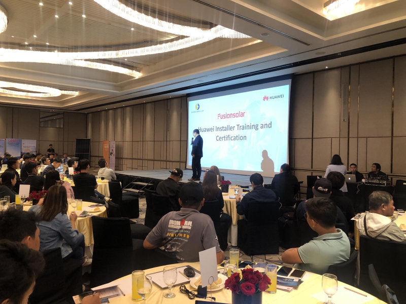 Davao Shines Bright with over 150 attendees at the Huawei Installer Certification Program