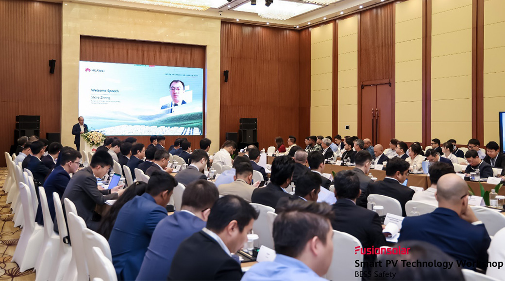 A Huawei Digital Power APAC előremozdítja az innovációt a BESS biztonságról szóló 3. Smart PV műszaki workshopon
