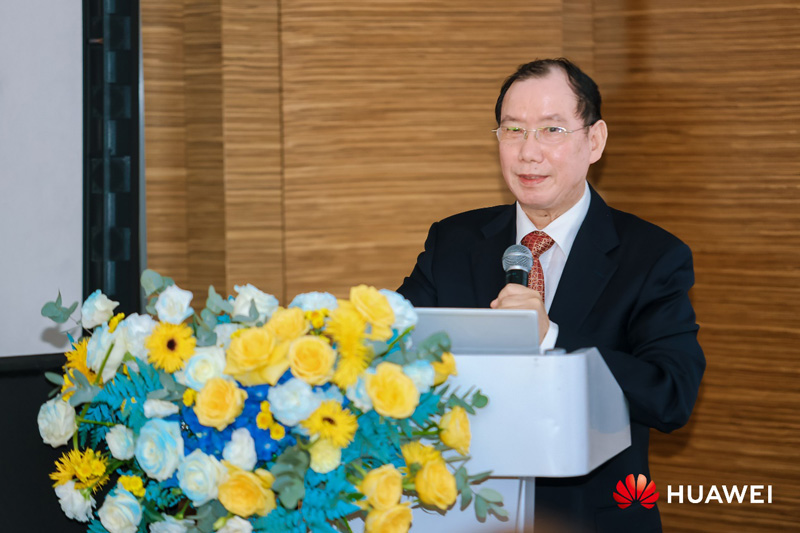 Dr. Xin Yaozhong, President of Industrial Control Systems Industry Alliance, Chief Expert of China Electricity Council, Former Deputy Director of National Power Dispatching Control Center of State Grid Corporation of China