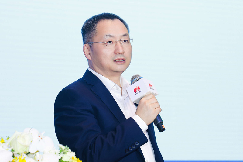 中能建中电工程西北电力设计院有限公司总工程师 丁雨