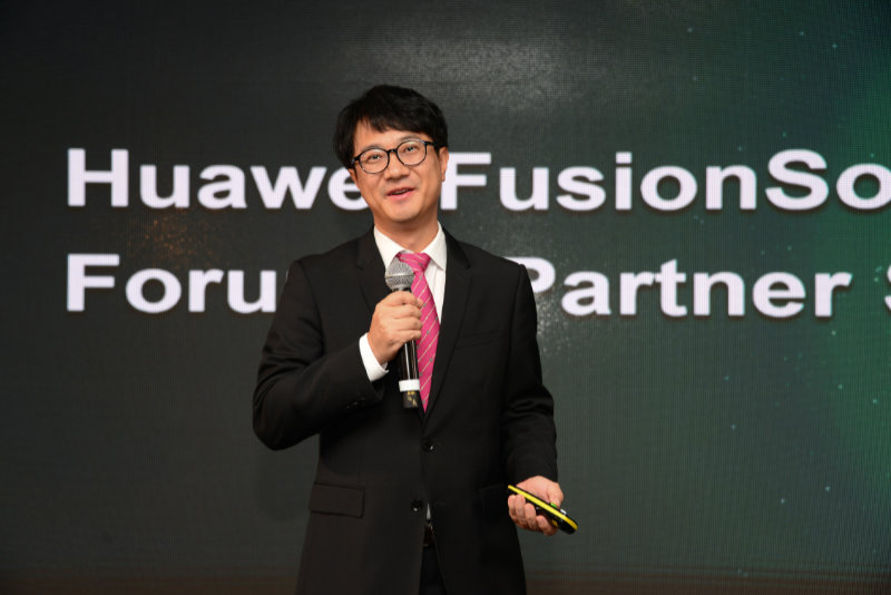 Zhang Zhimin, channel director of Huawei's Digital Power Sub-Saharan Africa Region